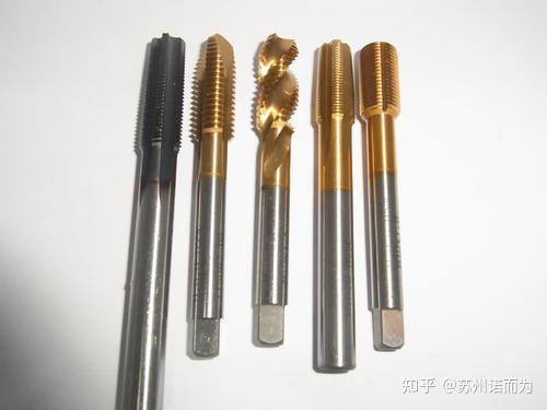 直槽丝锥与螺旋丝锥 特性、应用与盲孔攻丝指南